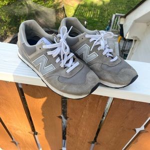 New balance 574 size 10 Mens